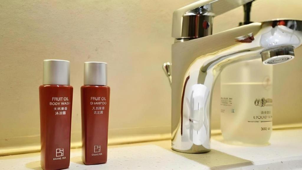 Ji Lujiazui Babaiban Hotel 4*